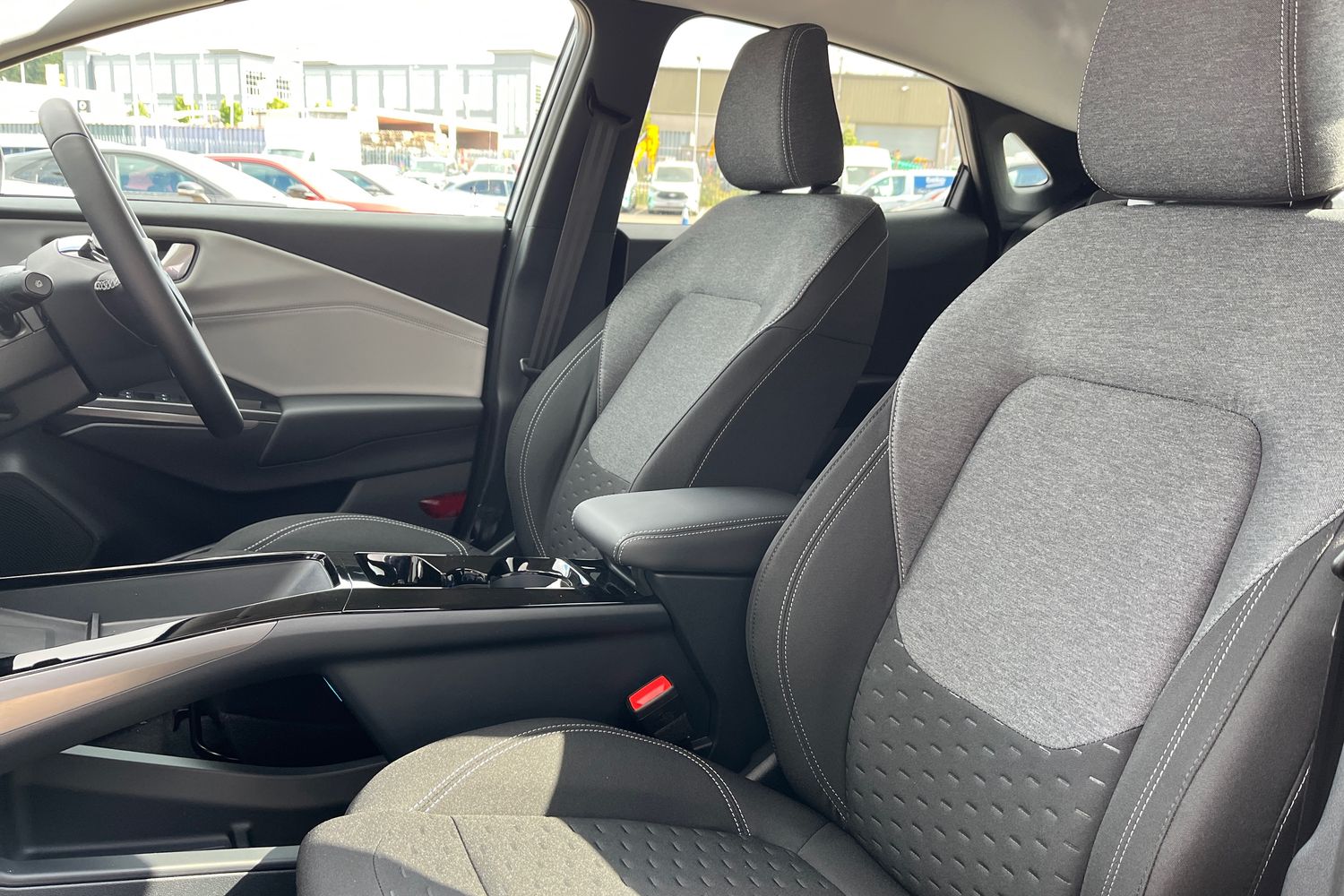 Ford PUMA Photo 18