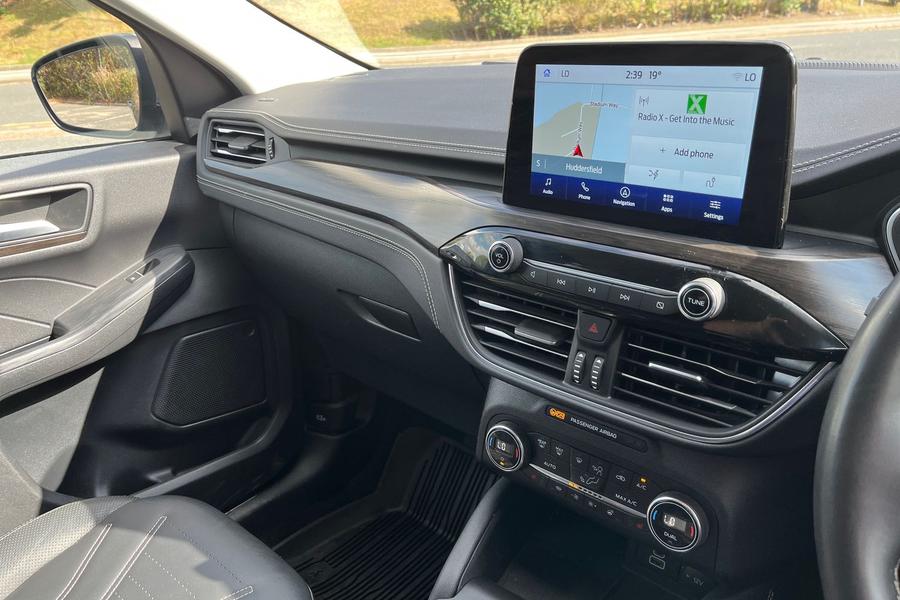 Ford Kuga Photo autoimg-af35694a3e4a3ed385a00155cdc22f1da4c9fec5.jpg