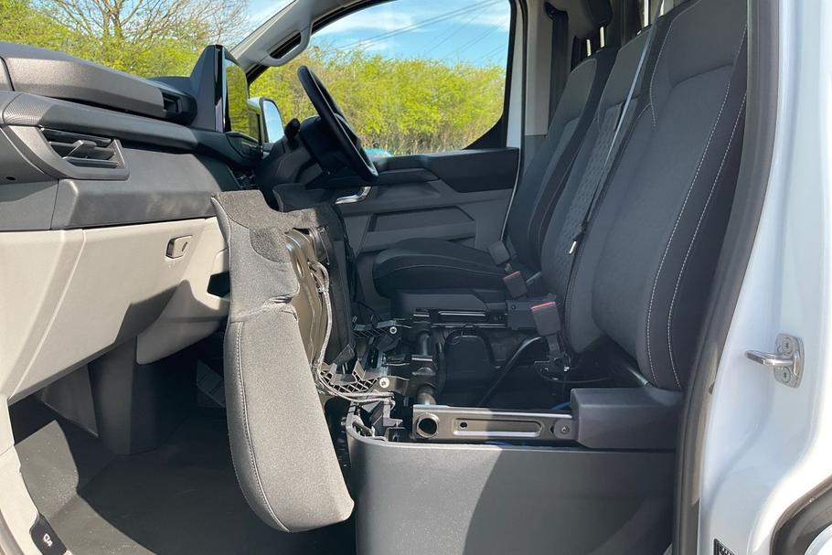 Used Ford TRANSIT CUSTOM YK75CSA 17