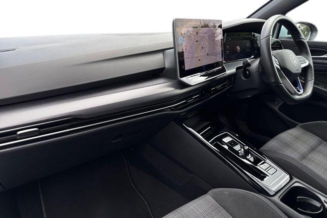 VOLKSWAGEN Golf Photo 2