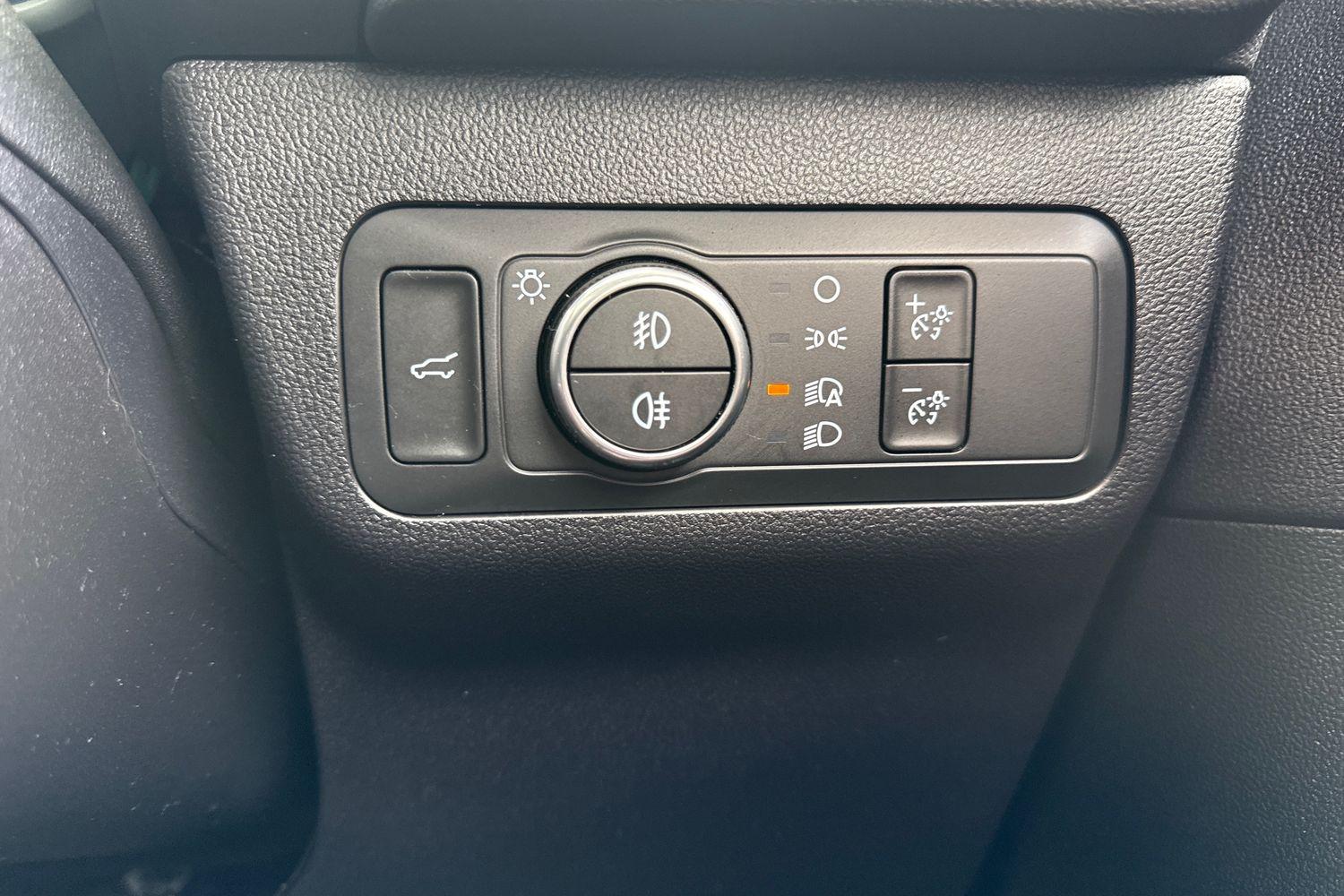 Ford KUGA Photo 31
