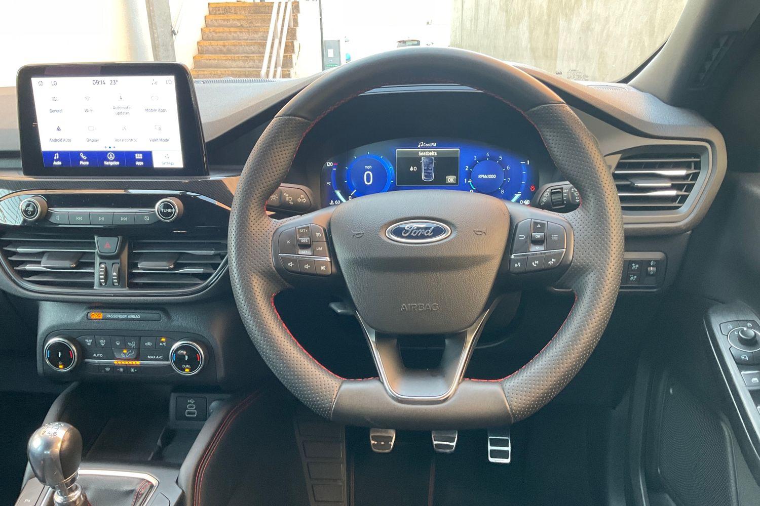 Ford KUGA Photo 11