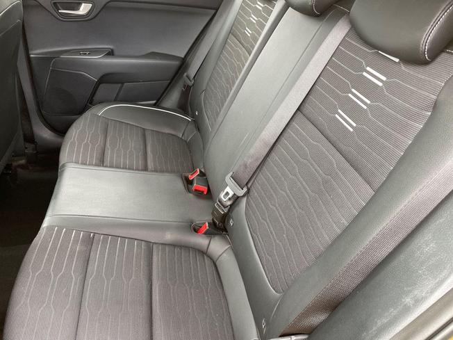 KIA Stonic Photo 9