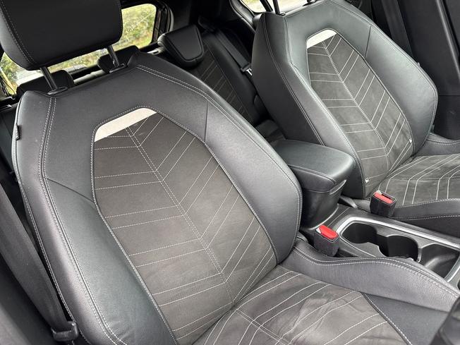 VAUXHALL CORSA Photo 27