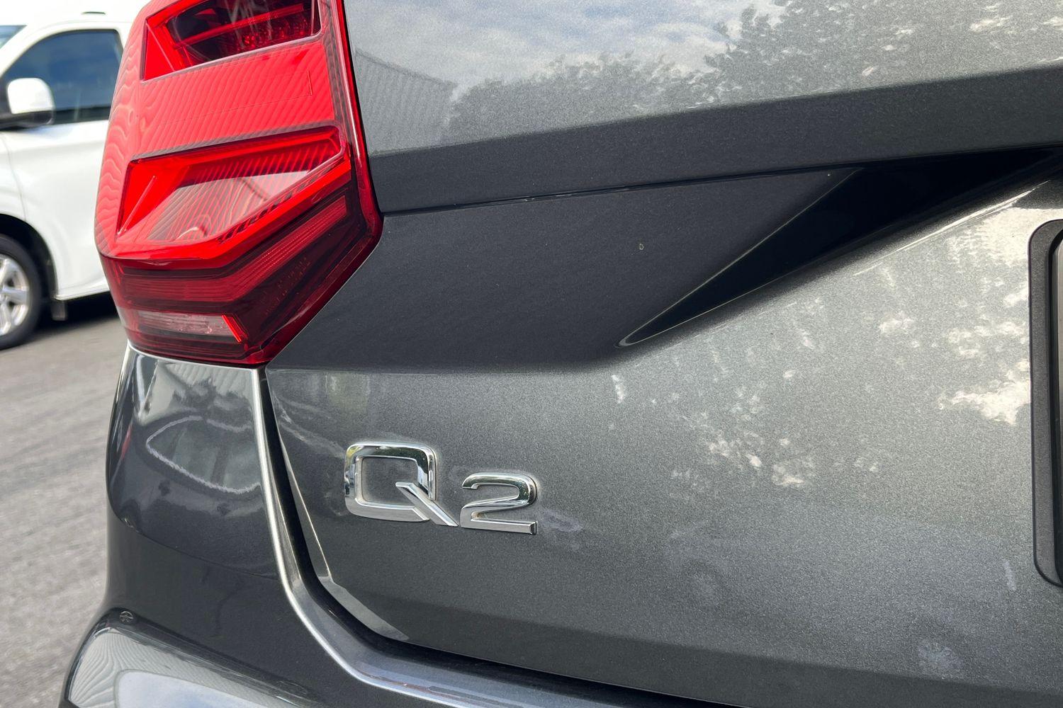 Audi Q2 Photo 25