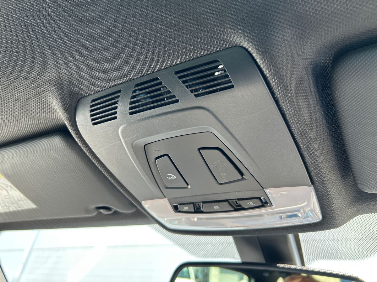 BMW 3 Series Photo 32
