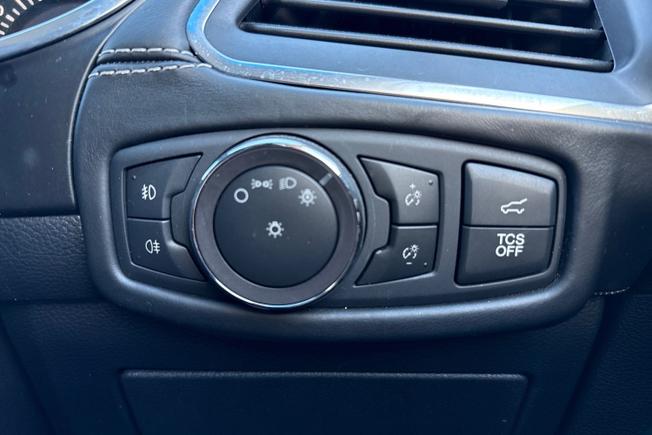 FORD Edge Photo 28