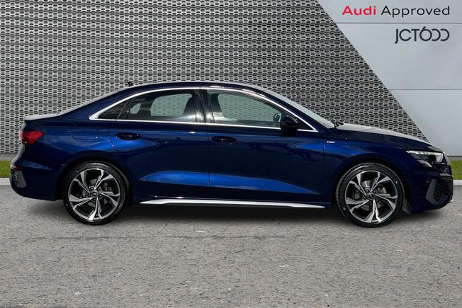 AUDI A3 Photo 4