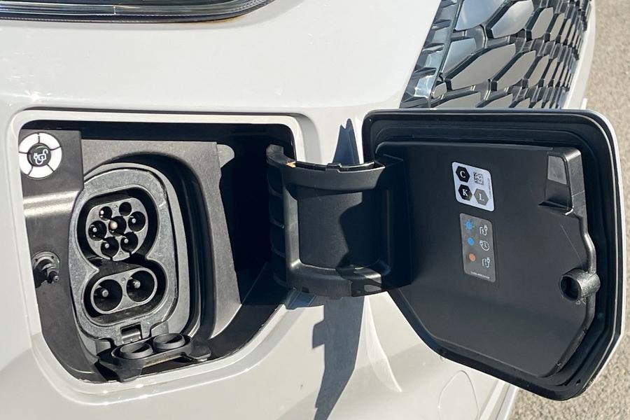Ford TRANSIT E-CUSTOM Photo autoimg-af5d536bb7c375fc78143f9d5bcef5d603e2841f.jpg