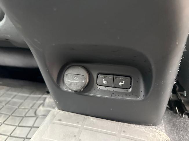 VOLVO Xc40 Photo 27