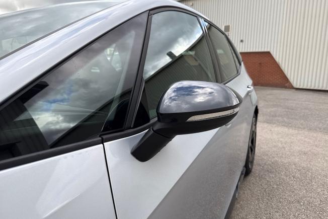 CUPRA Born Photo 27
