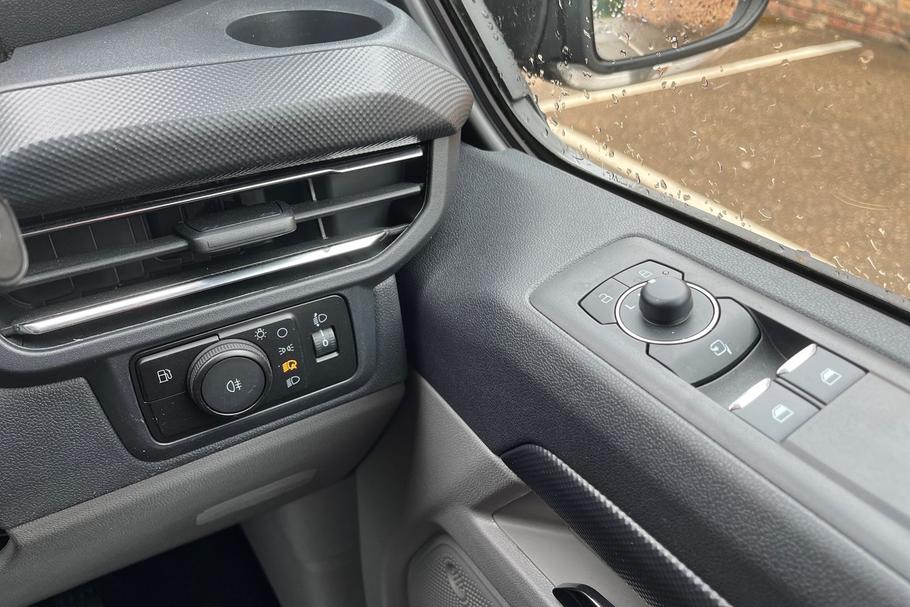 Used Ford TRANSIT CUSTOM WR75YZW 30