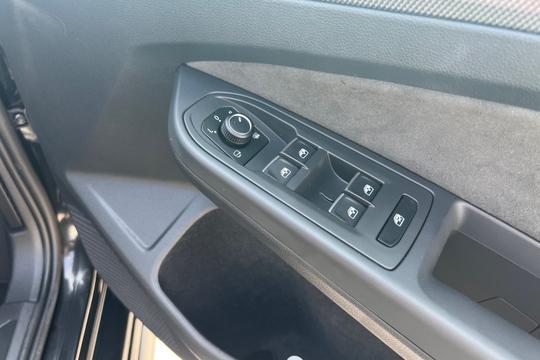 Volkswagen Golf Photo autoimg-af6849803110aaf56ac4b5ace74a18533a87d6c6.jpg