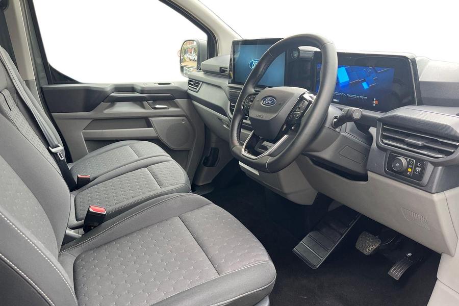 Ford TRANSIT CUSTOM Photo autoimg-af6b9291bb3bf2aec82ff088a51f3143e6f4b9b6.jpg