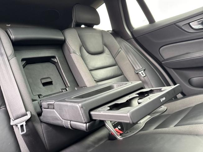 Volvo V60 Photo 27