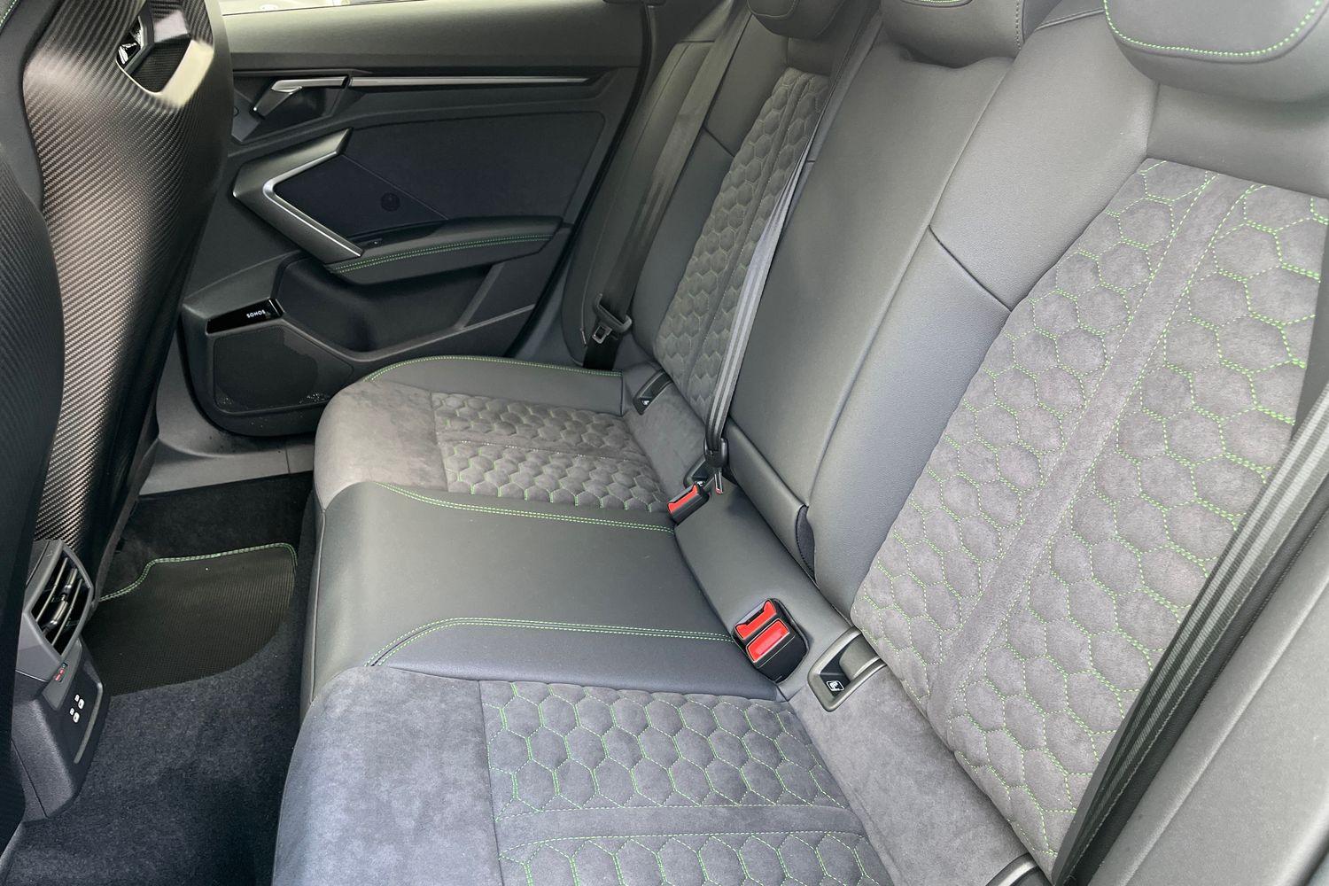 Audi RS3 Photo 19
