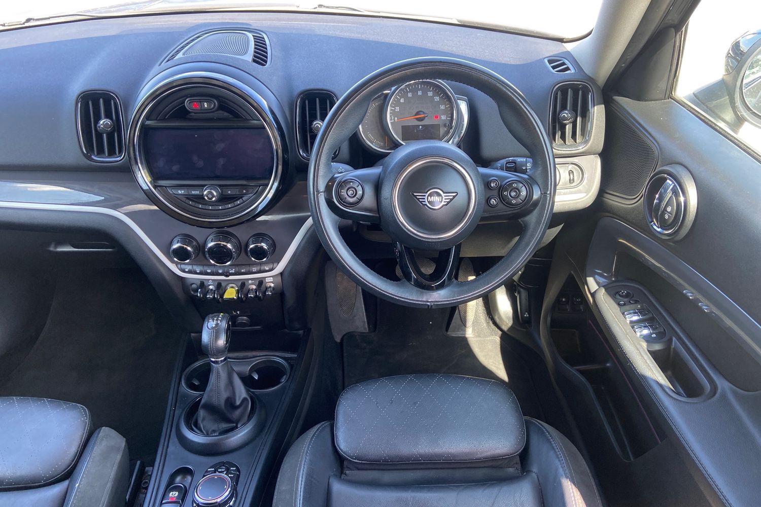 MINI COUNTRYMAN Photo 10