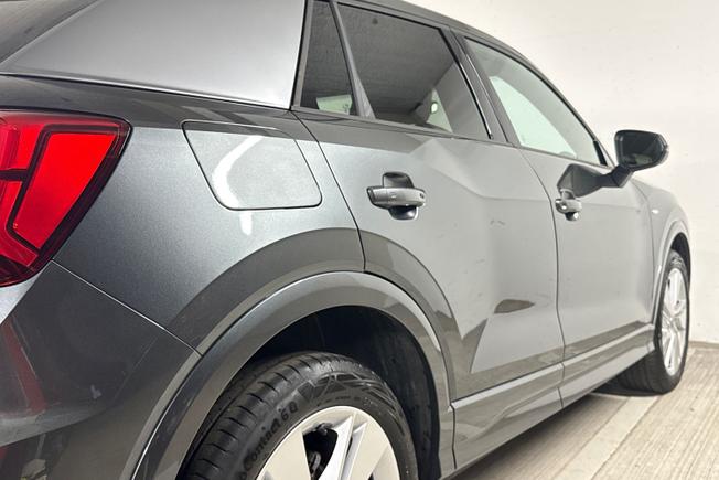 Audi Q2 Photo 38