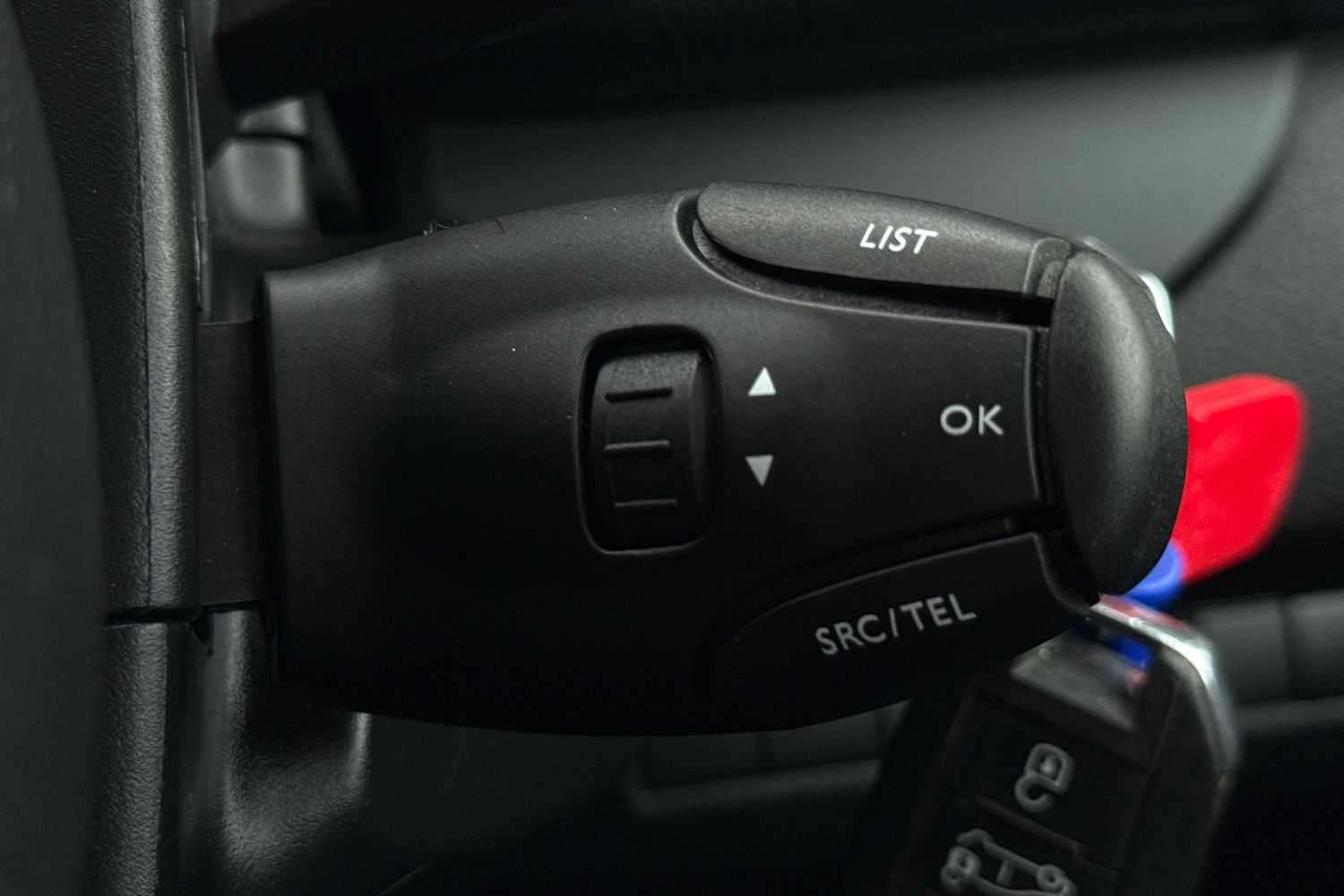 Vauxhall VIVARO Photo 21