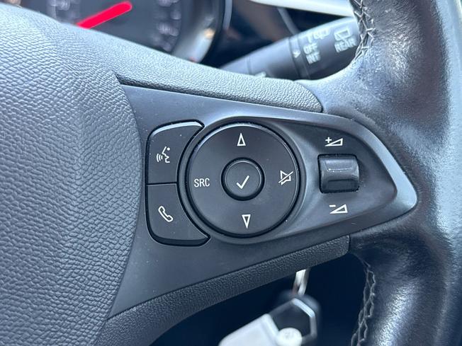 VAUXHALL Corsa Photo 17