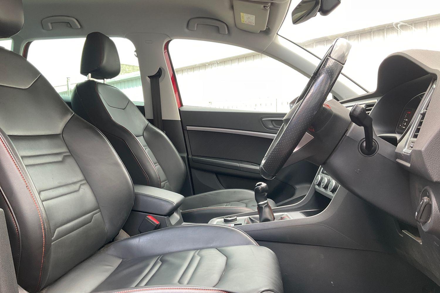 SEAT ATECA Photo 16