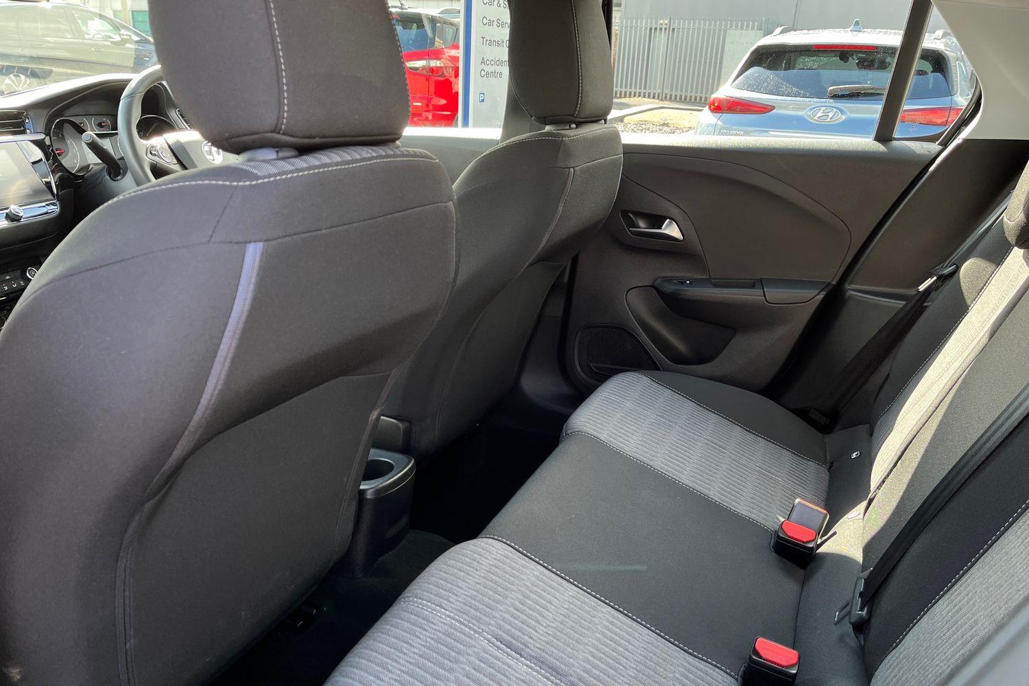 Vauxhall Corsa Photo 35