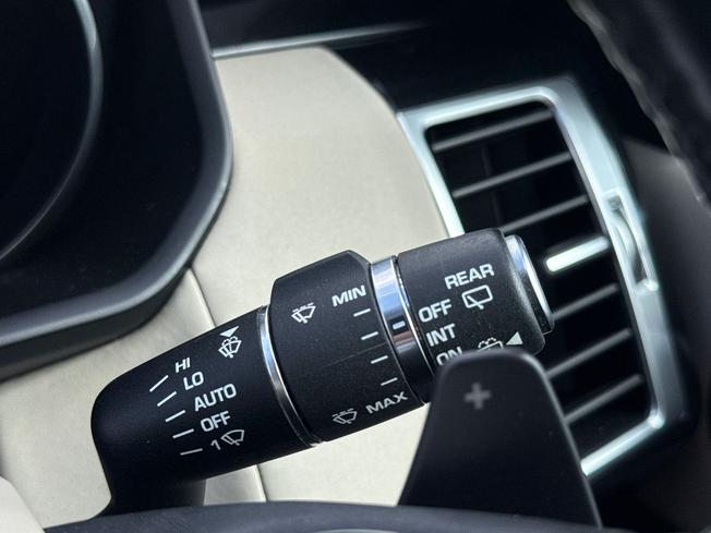 Land Rover Discovery Photo 30