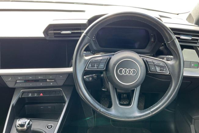 AUDI A3 Photo 11