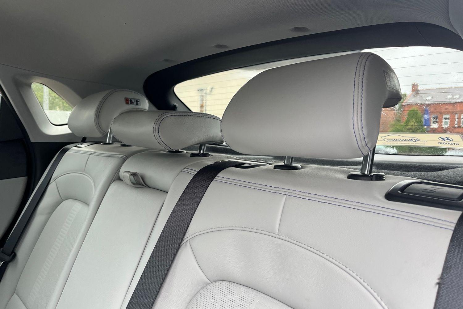 Hyundai KONA Photo 19