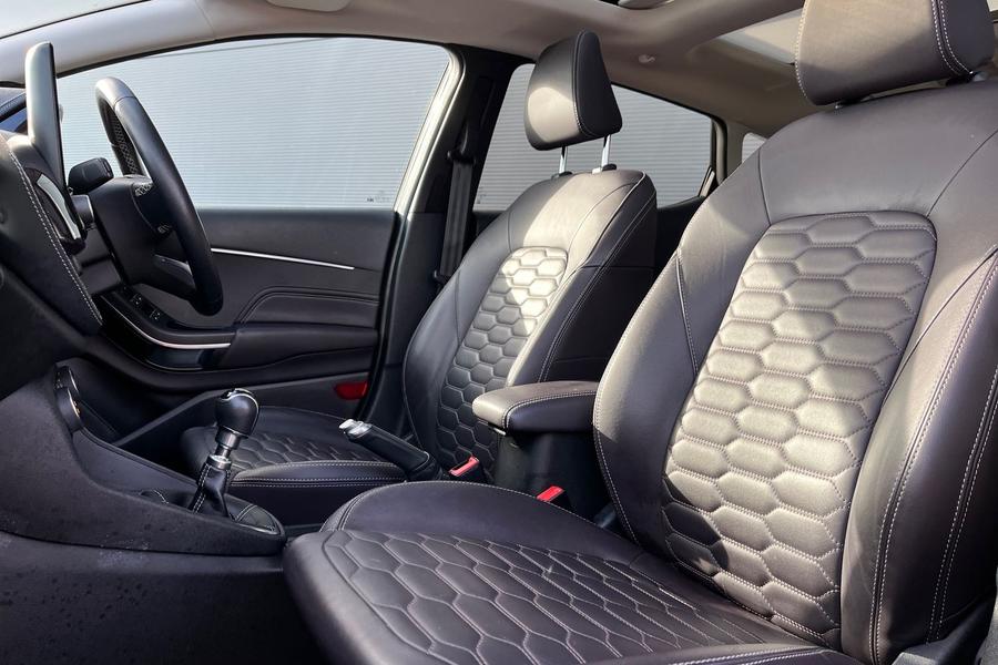 Ford FIESTA VIGNALE Photo autoimg-af834e33c381d06dd587538e54b71aa4af565751.jpg