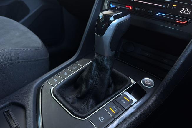 VOLKSWAGEN Tiguan Photo 23