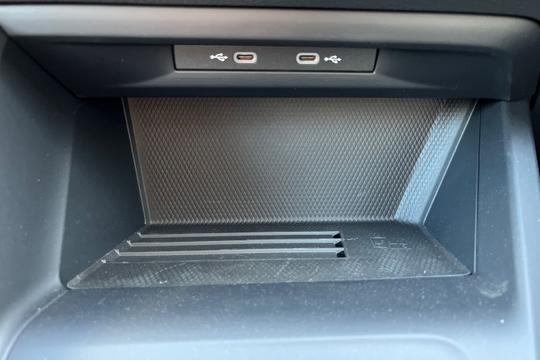 Volkswagen Golf Photo autoimg-af8c03ccad9e451899b3587d4f6b69ec6a685fd6.jpg