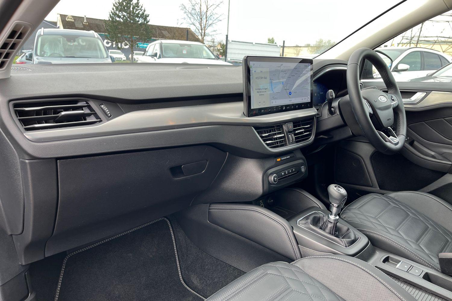 Ford Focus Photo 17