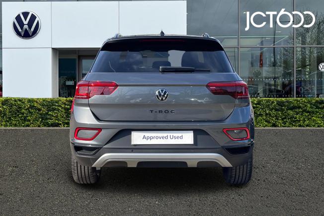 VOLKSWAGEN T-Roc Photo 7