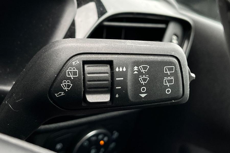 Ford Fiesta Photo autoimg-af9c83113307233d3e8a53f32734ae9e5c925878.jpg