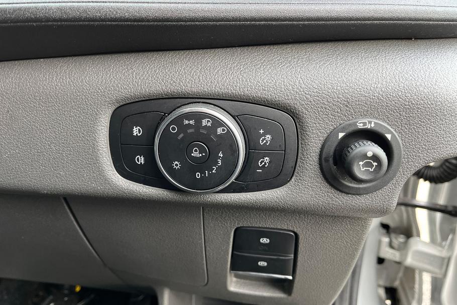 Used Ford TRANSIT 24