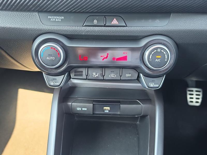 Used Kia Stonic NV21WRN 35