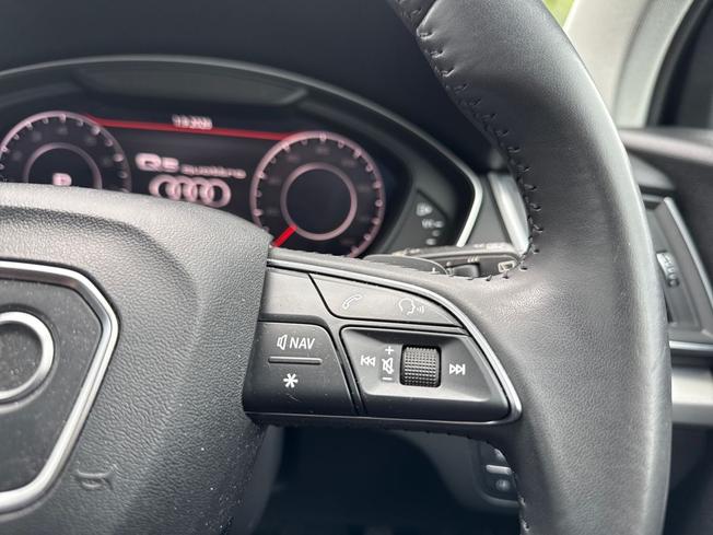 AUDI Q5 Photo 17