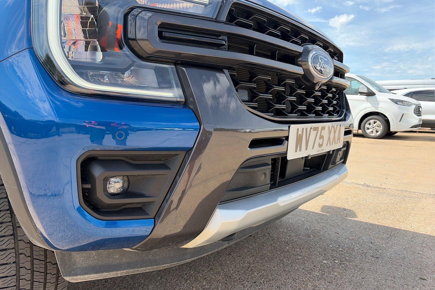 Ford RANGER Photo 18