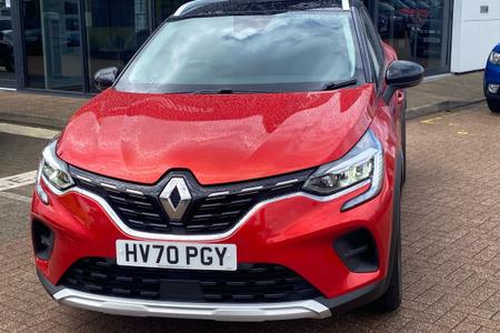2020 RENAULT CAPTUR HATCHBACK ICONIC 70,853 MILES PETROL MANUAL 2020 HV70PGY ONLY 9,295 FINANCE 183.13... photo