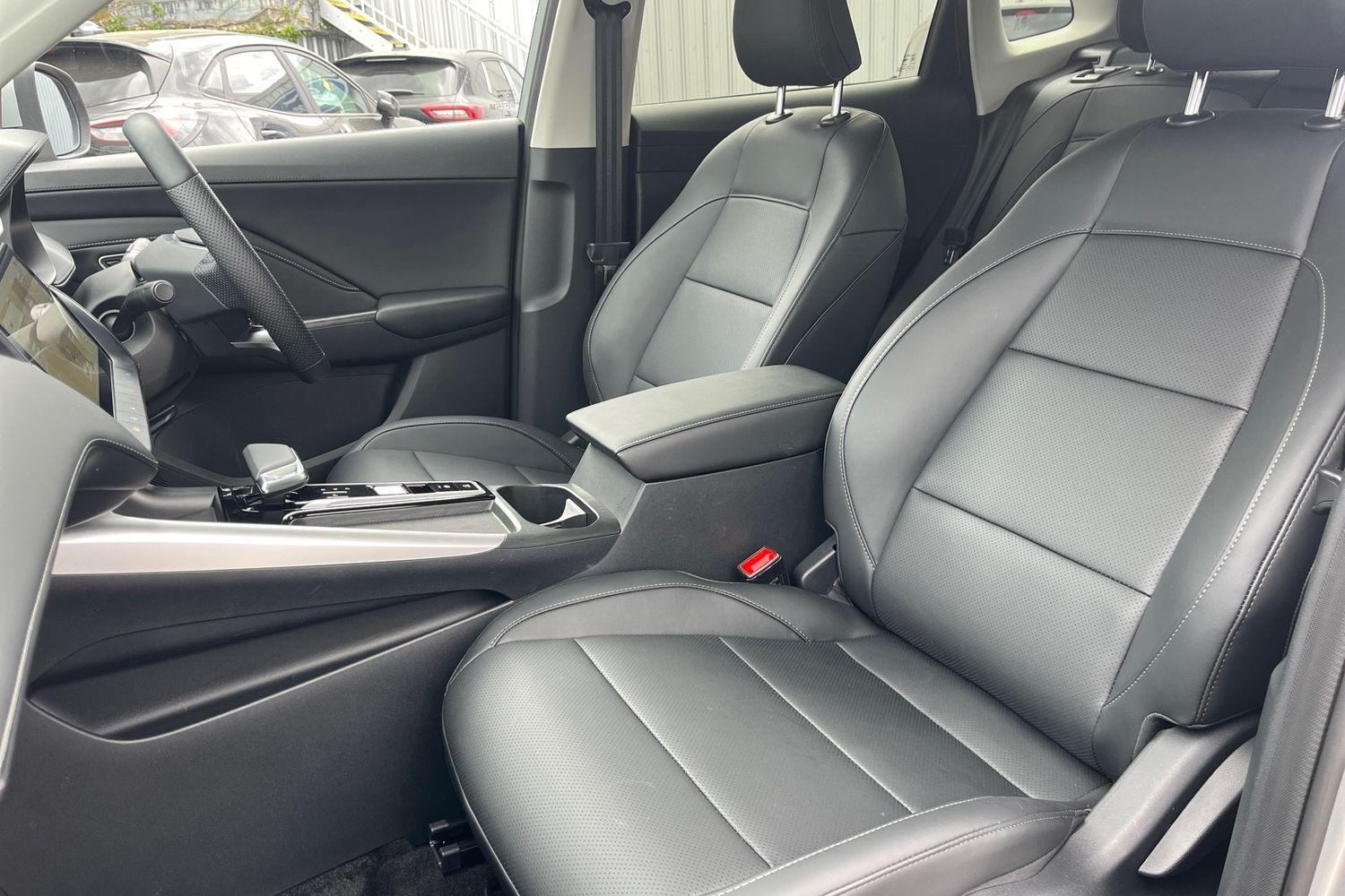 MG MG ZS Photo 18