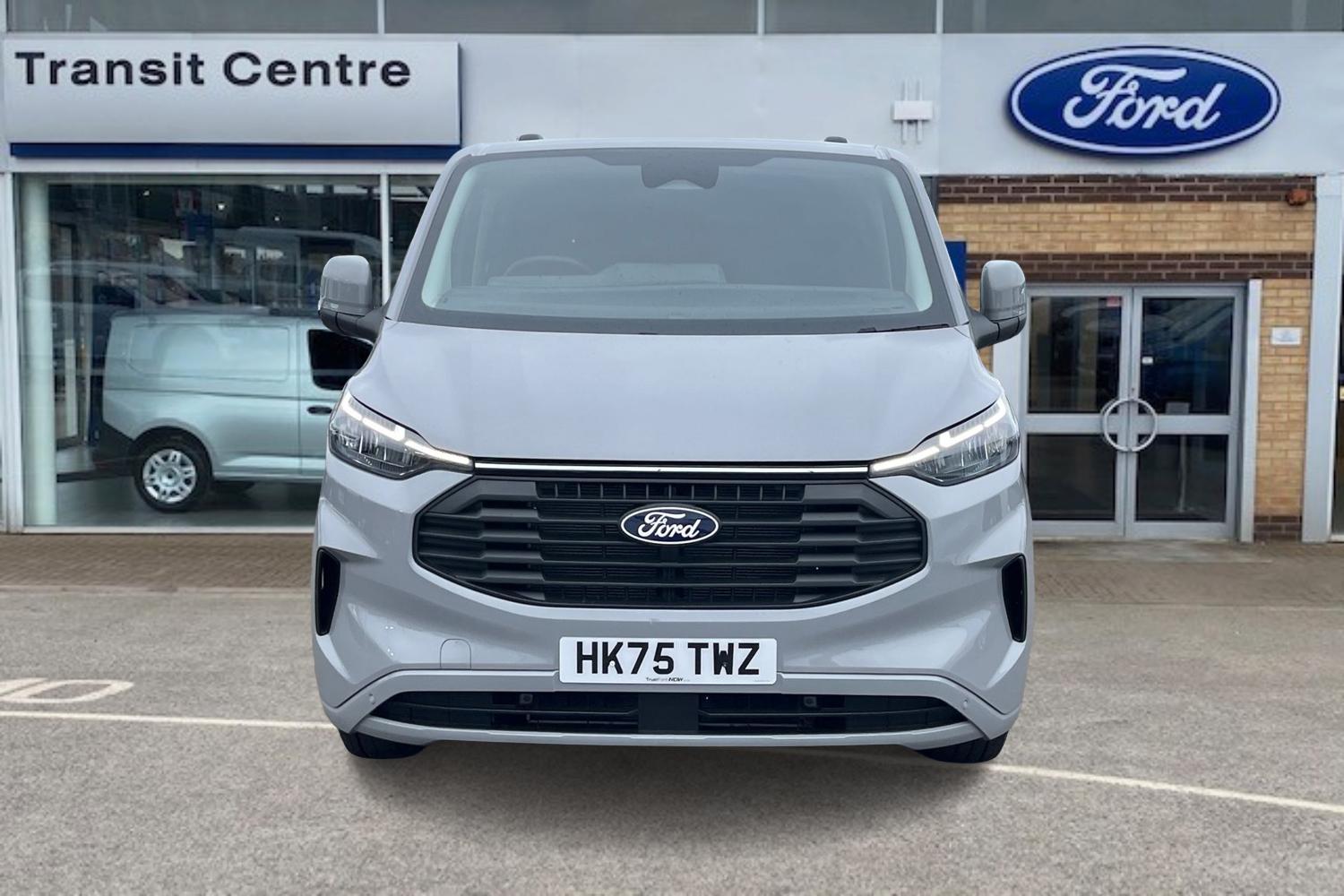 Ford TRANSIT CUSTOM Photo 11