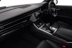 AUDI Sq8 Photo 2