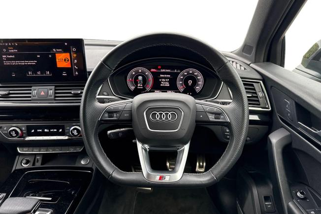 AUDI Q5 Photo 11