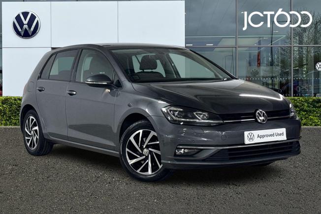 VOLKSWAGEN Golf Photo 1