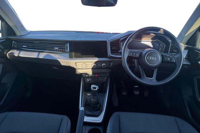 AUDI A1 Photo 11