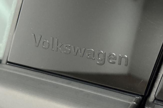 Volkswagen T-Roc Photo 34