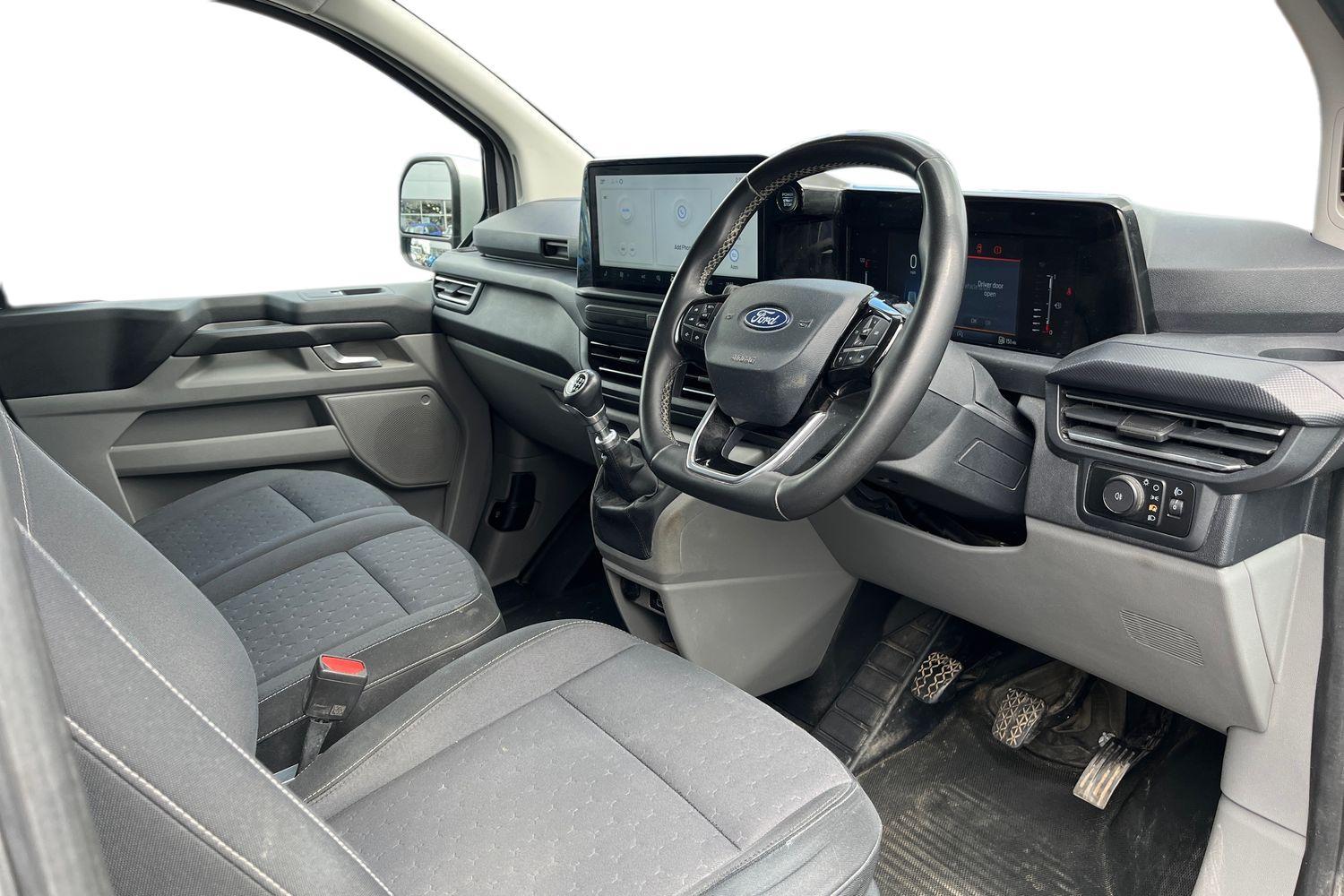 Ford TRANSIT CUSTOM Photo 13