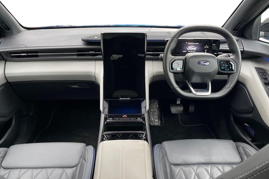 Ford Explorer Photo autoimg-afbd5a8ccef0a76b4474371d8bf61e619a8af3ad.jpg
