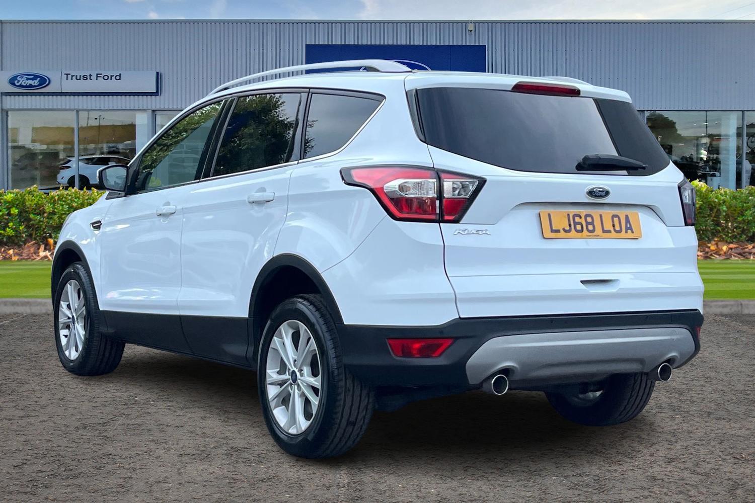 Ford KUGA Photo 1